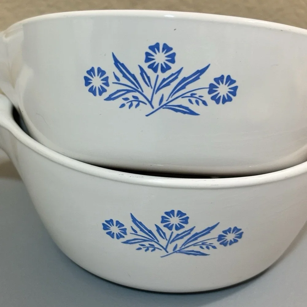 CorningWare Blue Cornflower Menuette Saucepans No Lids 1 Pint, 1 1/2 Pint EUC